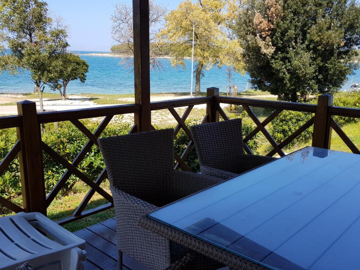 Naturist Mobile Homes Eden In Fkk Ulika Porec Luaran gambar
