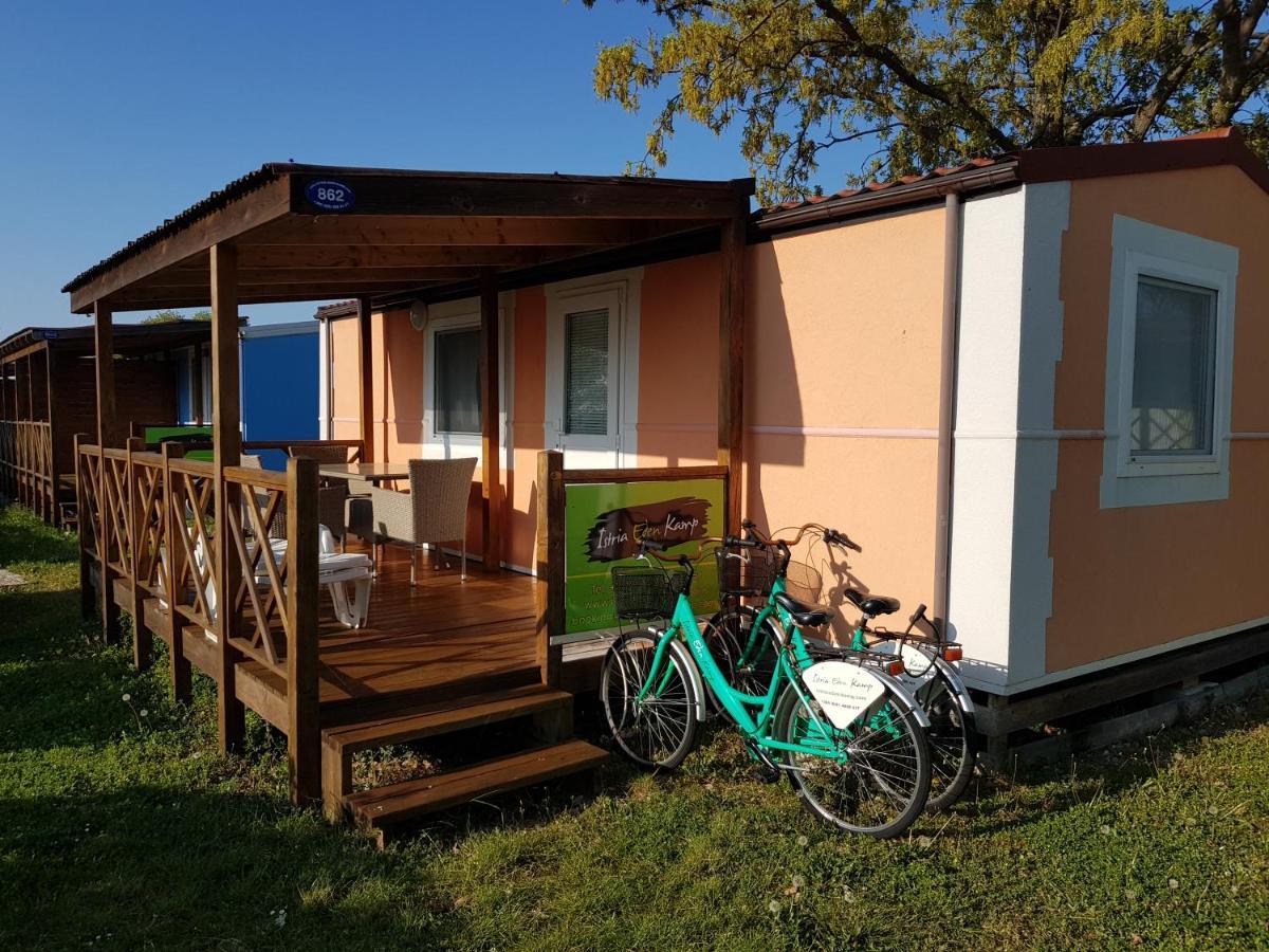 Naturist Mobile Homes Eden In Fkk Ulika Porec Luaran gambar