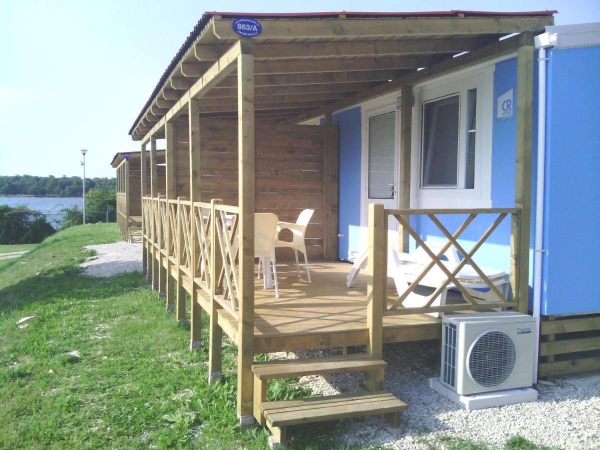Naturist Mobile Homes Eden In Fkk Ulika Porec Bilik gambar